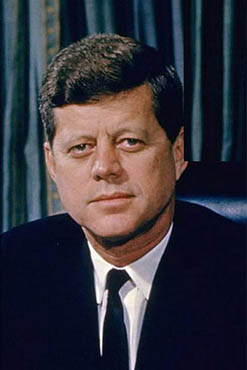 37_John_F_Kennedy-m.jpg (21637 bytes)